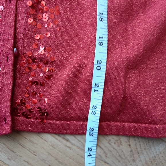 Jaclyn Smith Red Metallic Button up Sweater Cardigan -  Valentine's Day Perfect - Picture 9 of 9